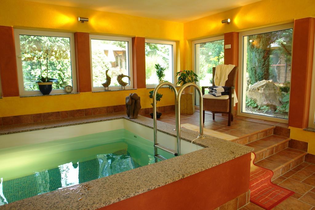 Hotel Vinum Niederwurschnitz Ngoại thất bức ảnh